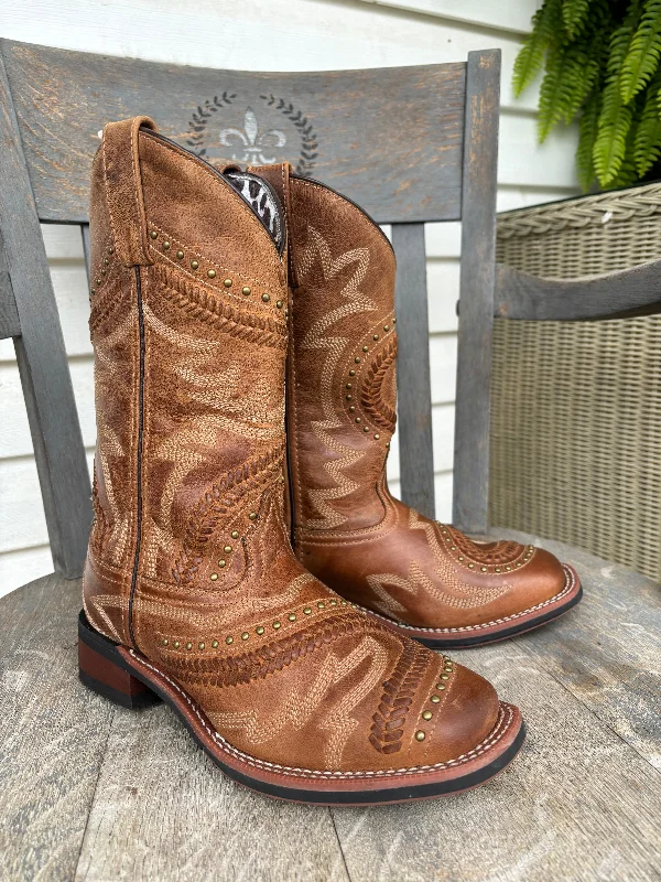 Sleek Travel Sneakers Laredo Women's Charli Tan Bucklace Stitched & Studded Square Toe Cowgirl Boots 5893 Sleek Travel Sneakers Laredo Women's Charli Tan Bucklace Stitched & Studded Square Toe Cowgirl Boots 5893